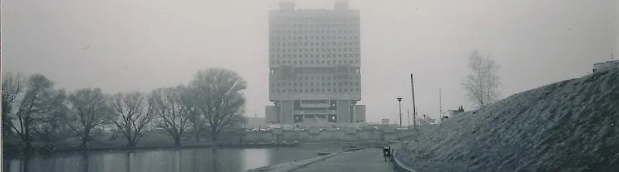 t9srig4j2fgzoozv9rbvpnx1bpfno5fv (1).jpg