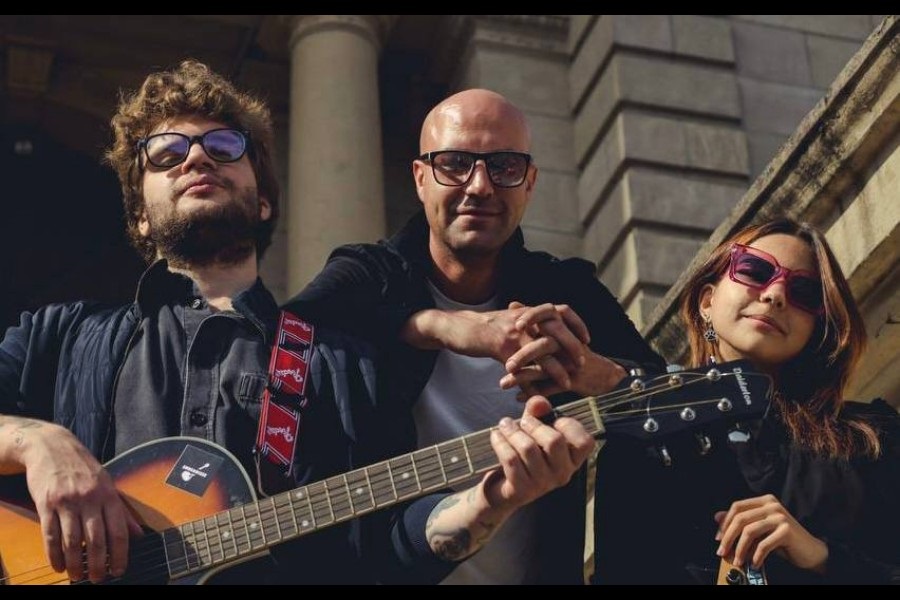 Группа Отражение.jpg Группа Отражение.jpg