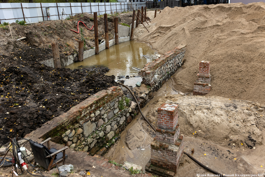 2023.10 раскопки на портовой, крепость Фридрихсбург 6.JPG