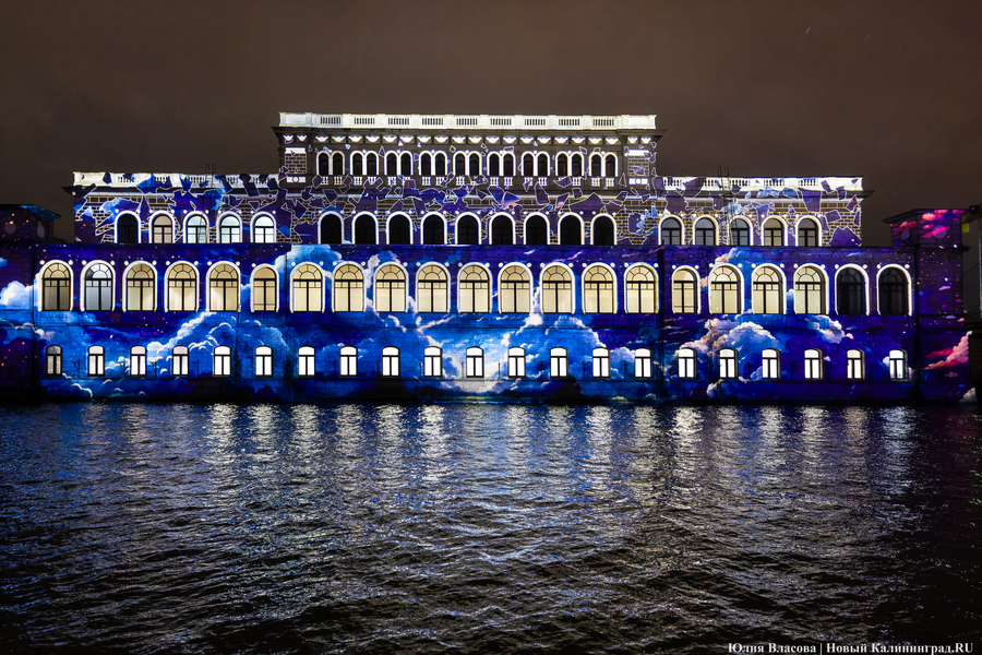 2024.12 музей изобразительных искусств, биржа, подсветка, видеомэппинг 05.JPG