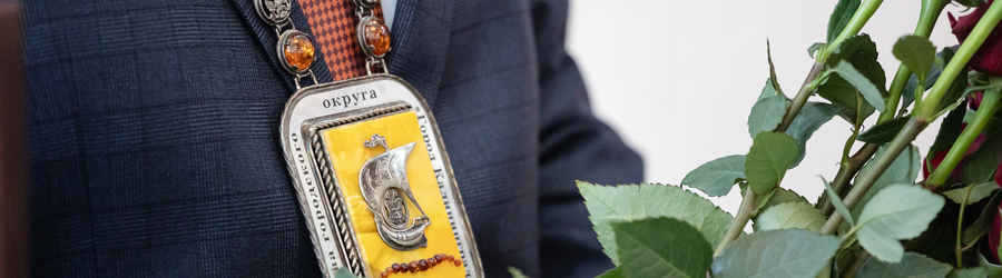 UVL_7760_cr.jpg UVL_7760_cr.jpg