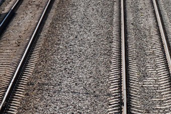 rail_1.jpg rail_1.jpg