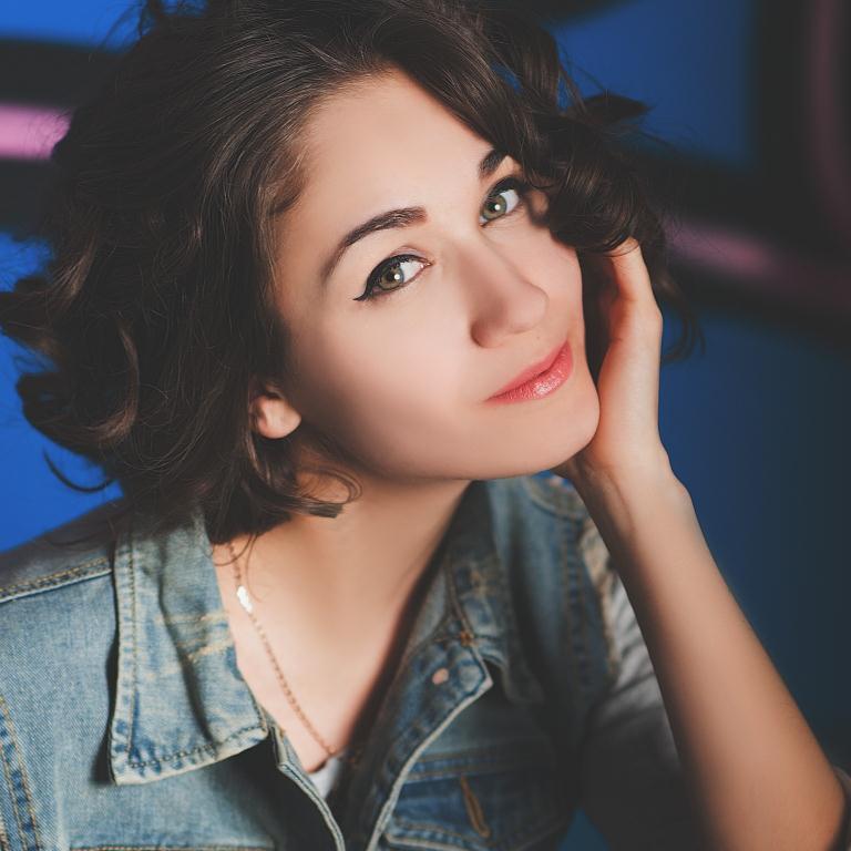 Хвостова Виктория